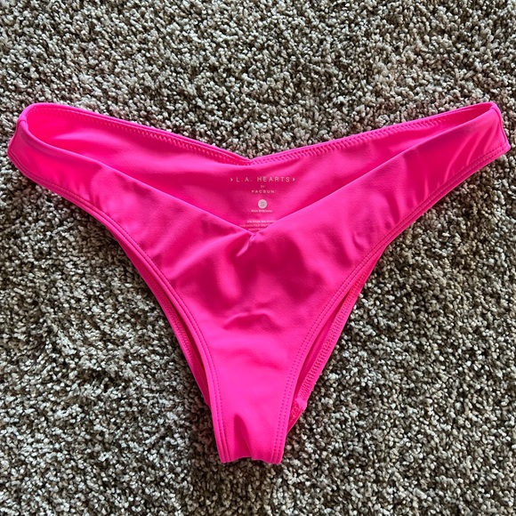 LA hearts Scarlett neon pink deep V bikini bottom size S - Picture 3 of 8